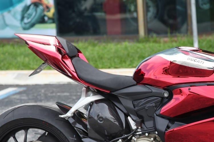 Sieu moto Ducati 1199 Panigale R ban do Cromata Rossa-Hinh-5
